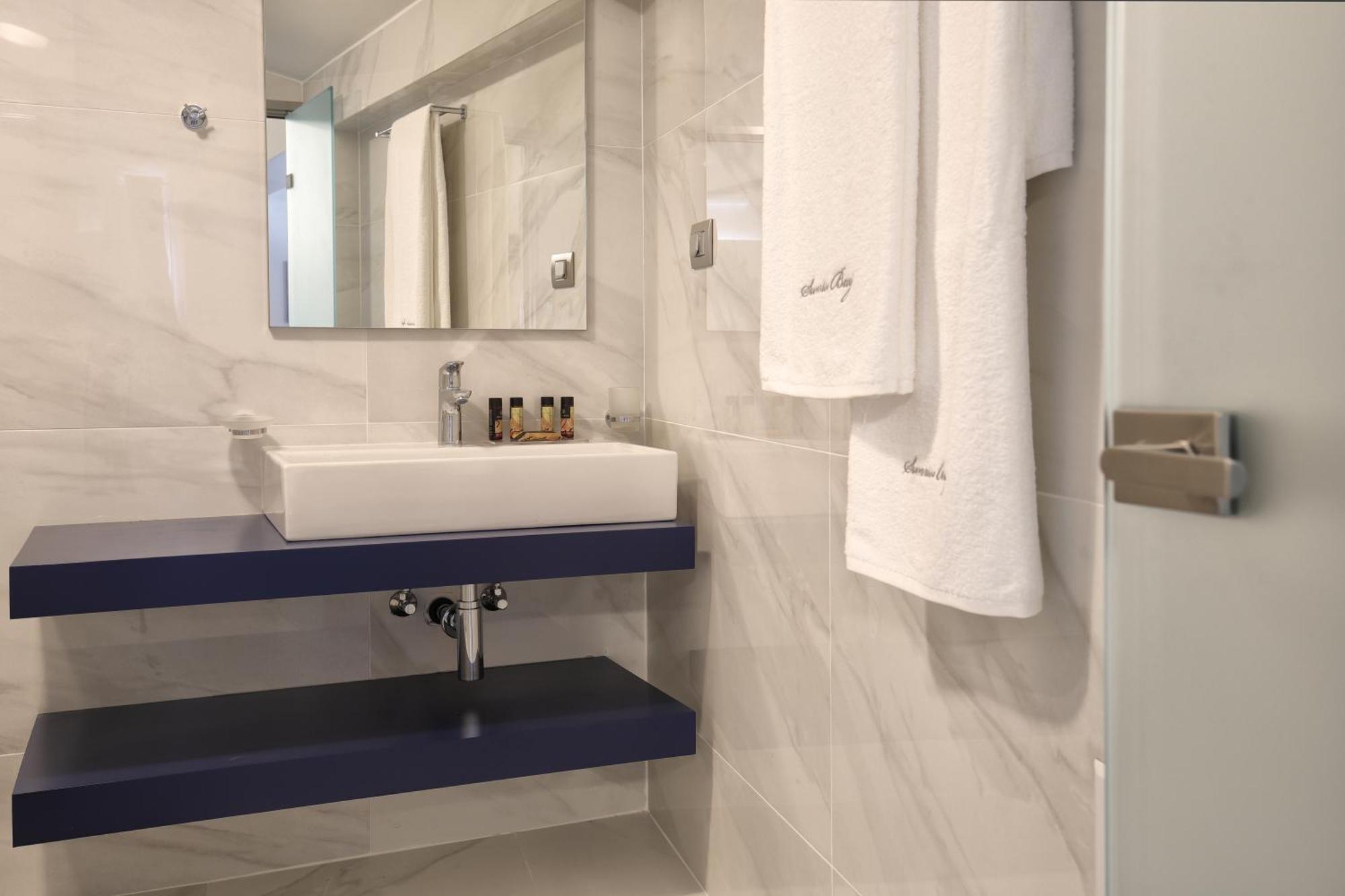 Sunrise Bay Apts Agia Efimia Zimmer foto